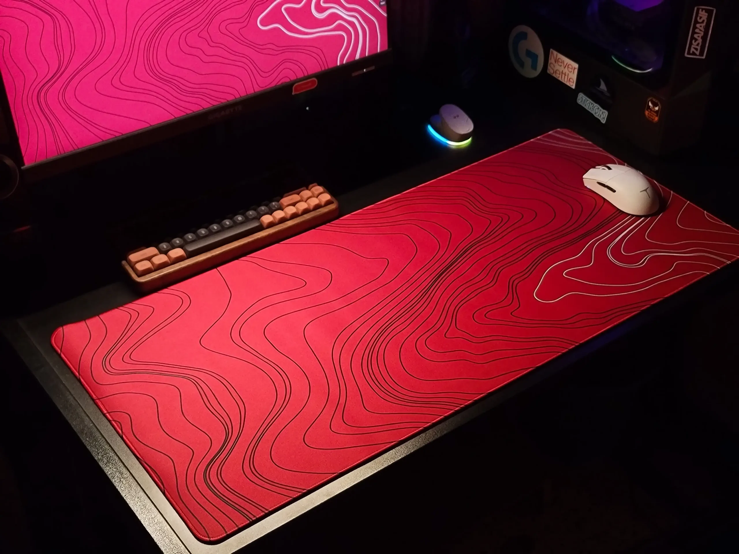 Red-Topographic-1-scaled-1.webp Red Topographic Mousepad | 400x900mm | Speed Surface - Image 1